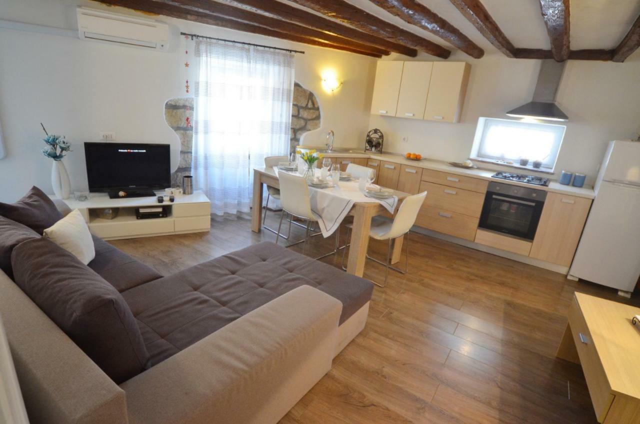 Apartment Eleni Rovinj Eksteriør billede