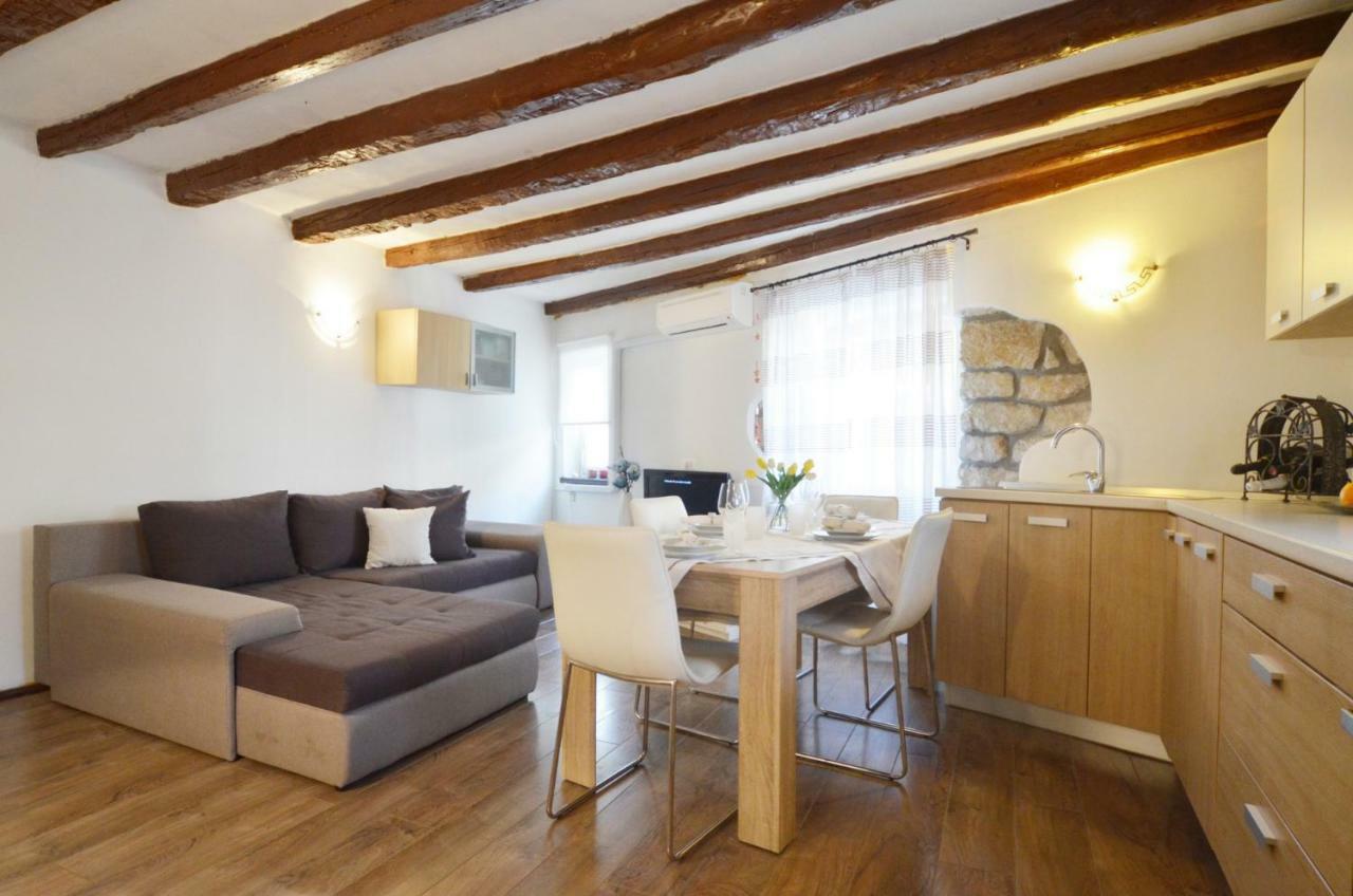 Apartment Eleni Rovinj Eksteriør billede